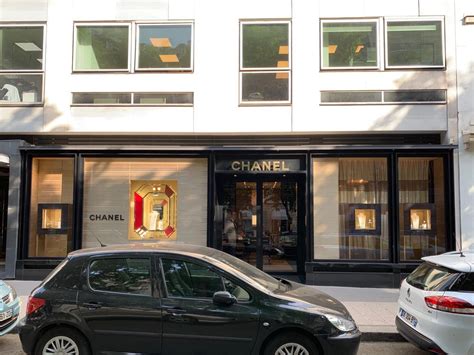 chanel avenue montaigne horaires|chanel paris 75008.